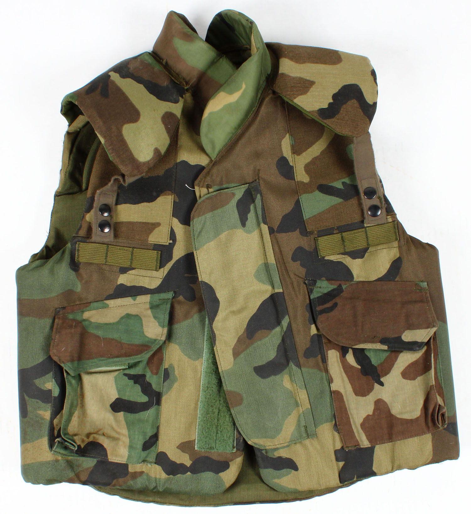 Item 7456 (Ended 20240830 170100) US, Vietnam Era, Flak Jacket